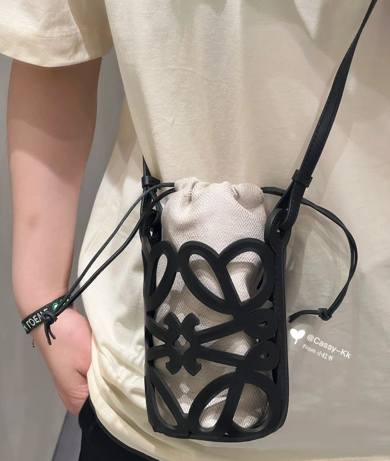 FlexibleFit Loewe Bucket Bags 72195