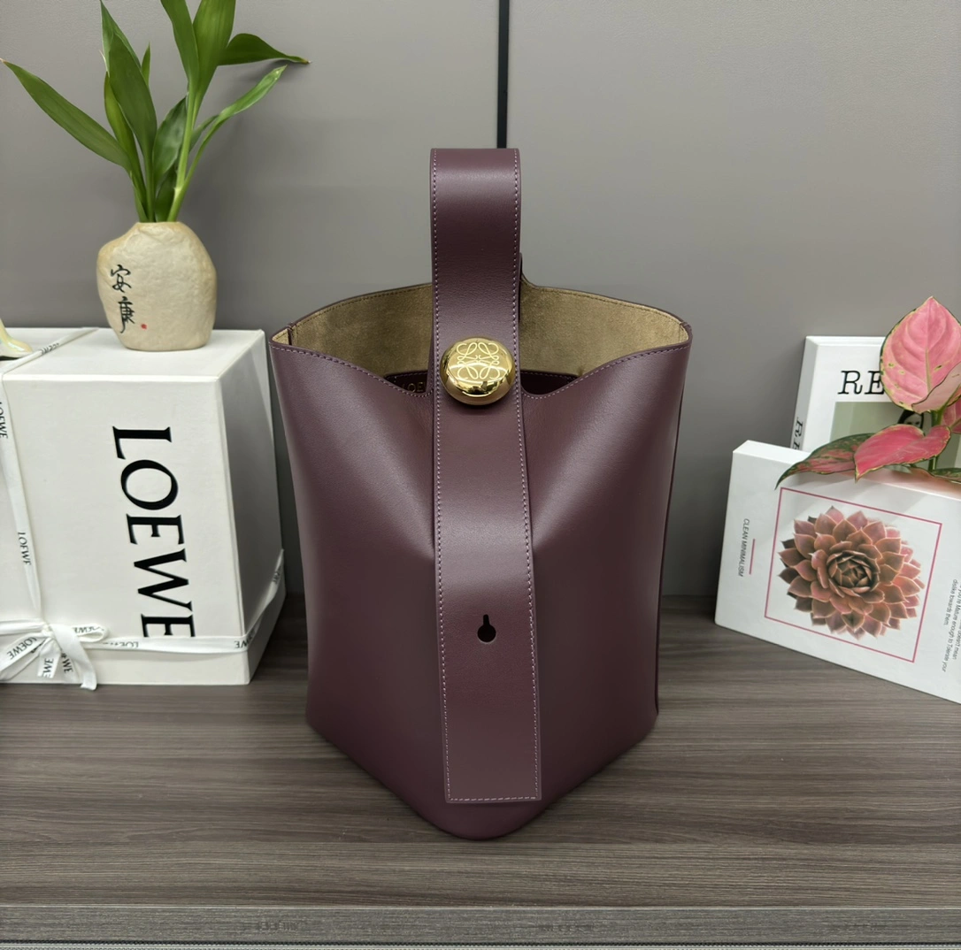 Loewe Bucket Bags MoistureWicking 67250