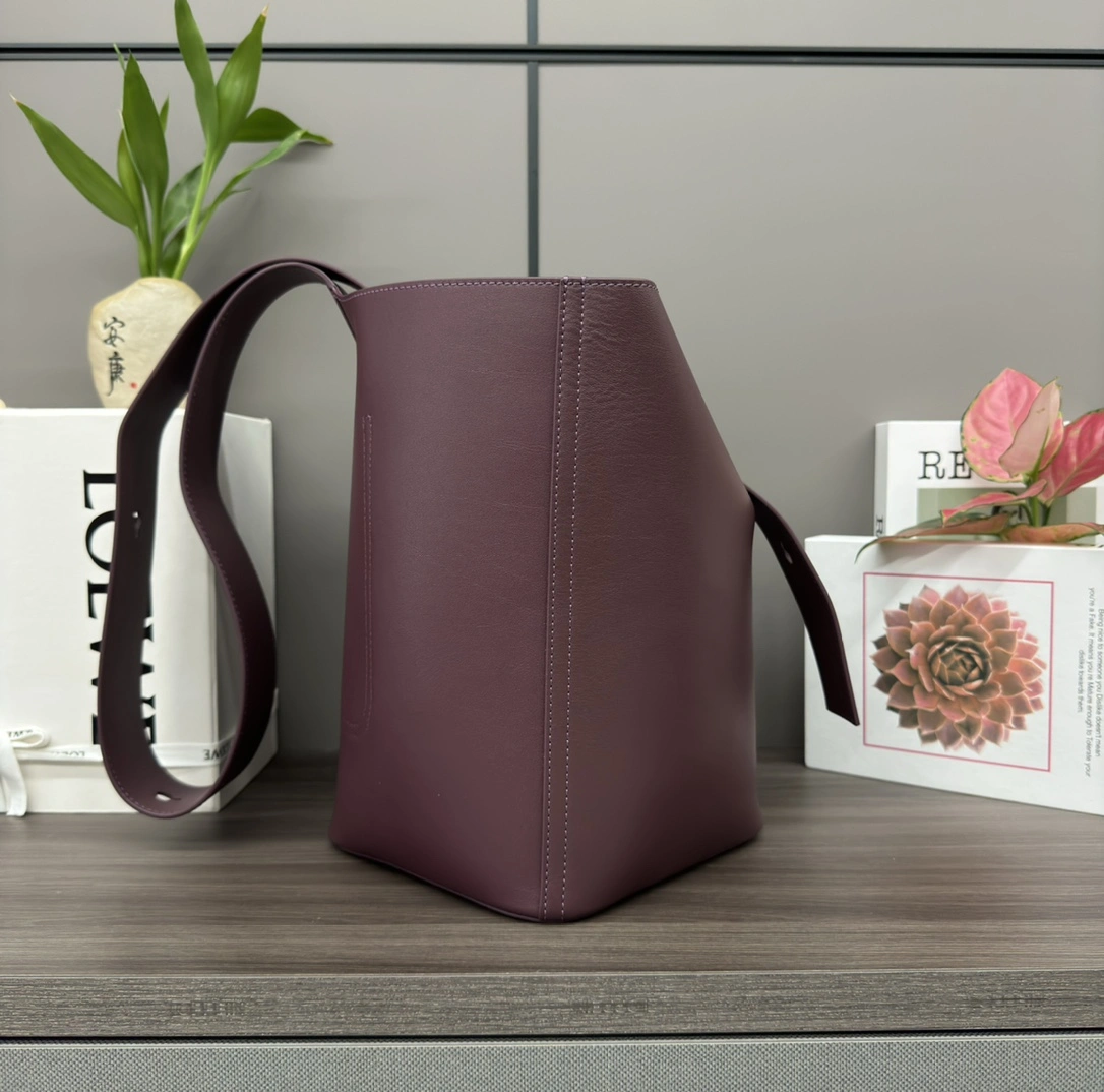 Loewe Bucket Bags MoistureWicking 67250