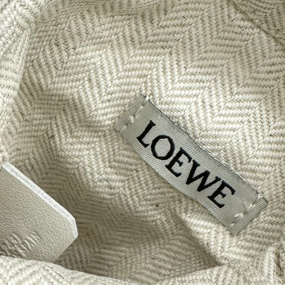Loewe Bucket Bags Original 67245