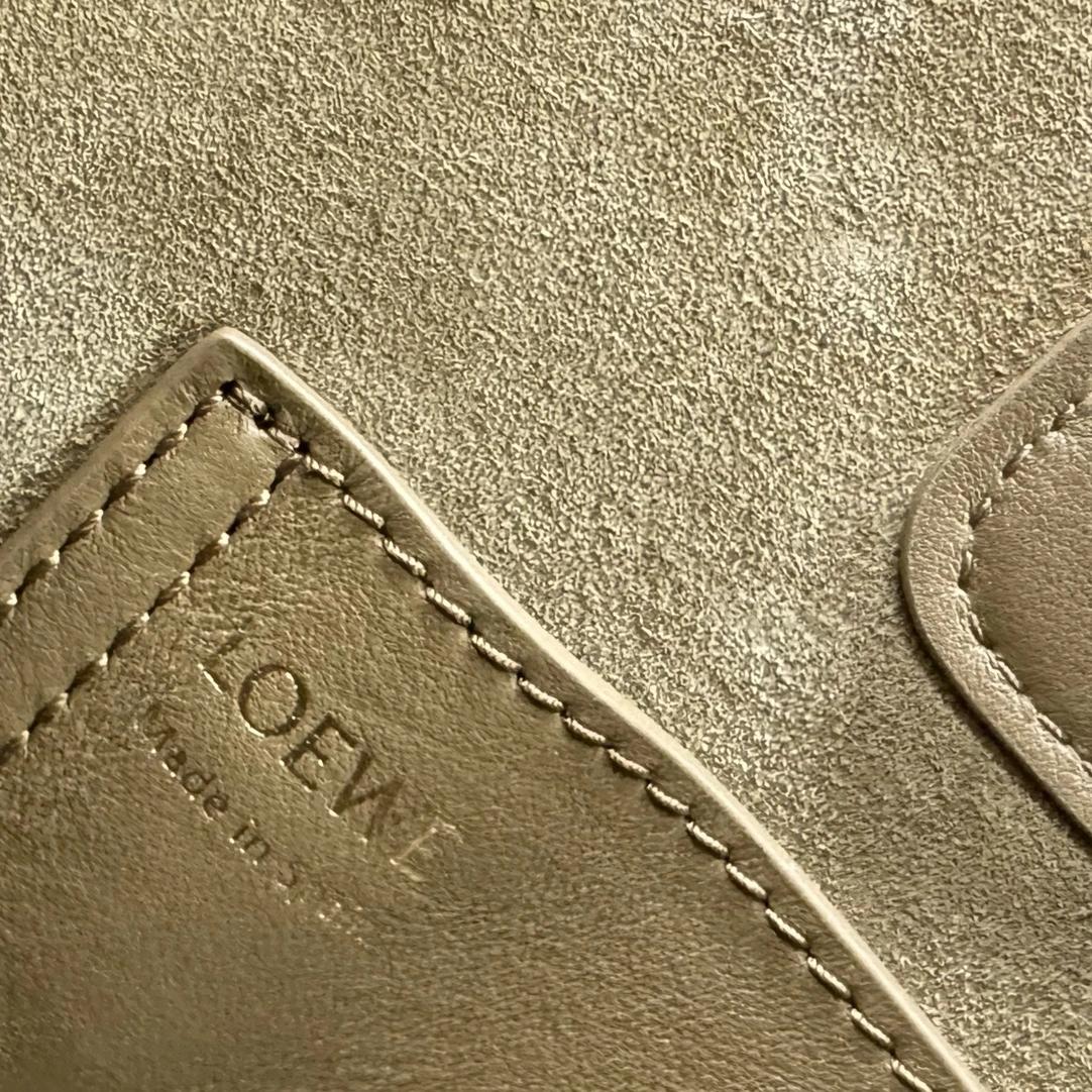 Lightweight Loewe Bucket Bags 67253