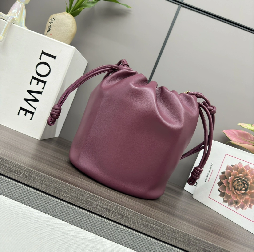 Loewe Bucket Bags OnTrend 67242