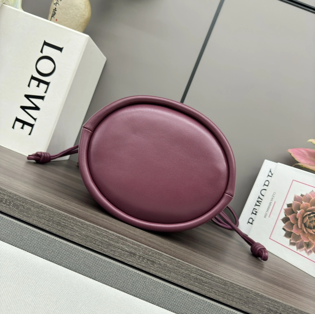 Loewe Bucket Bags OnTrend 67242