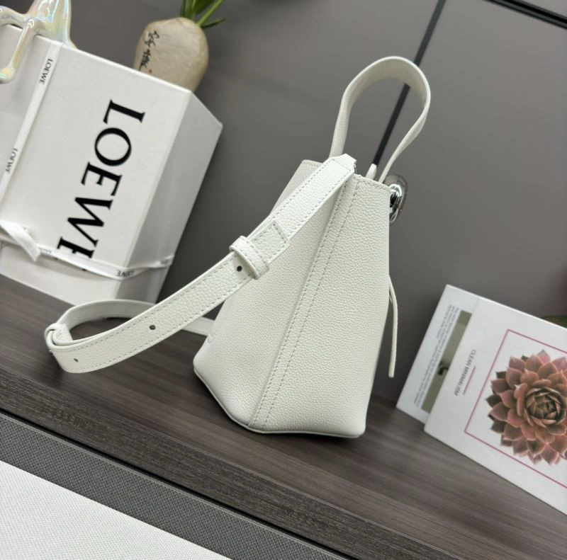 Loewe Bucket Bags Tailored 61766