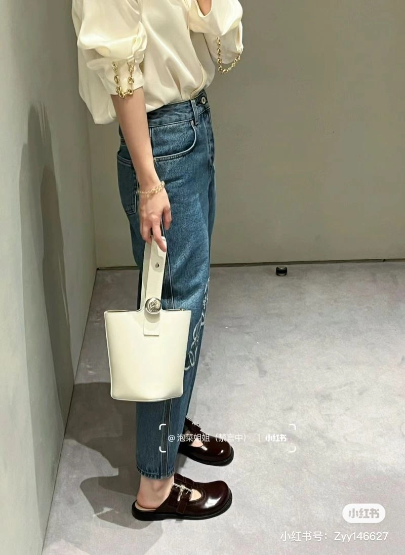 Loewe Bucket Bags Tailored 61766