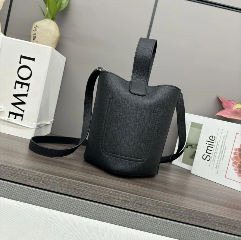 Loewe Bucket Bags Lightweight 61728