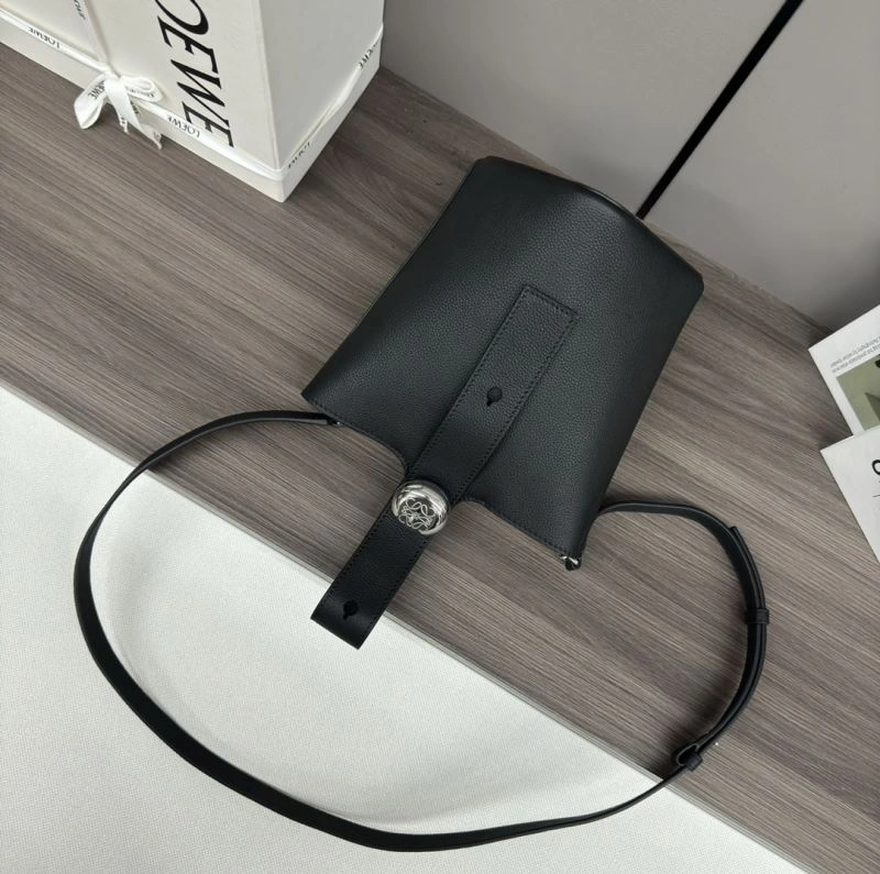 Loewe Bucket Bags Lightweight 61728