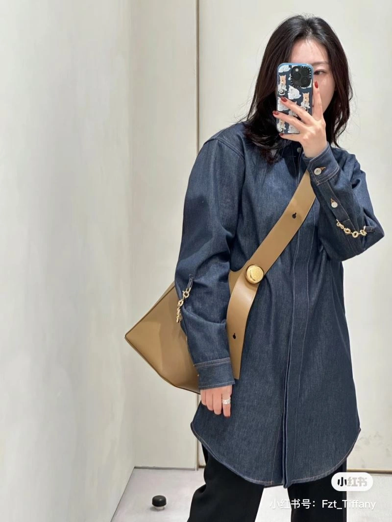 Lightweight Loewe Bucket Bags 61731