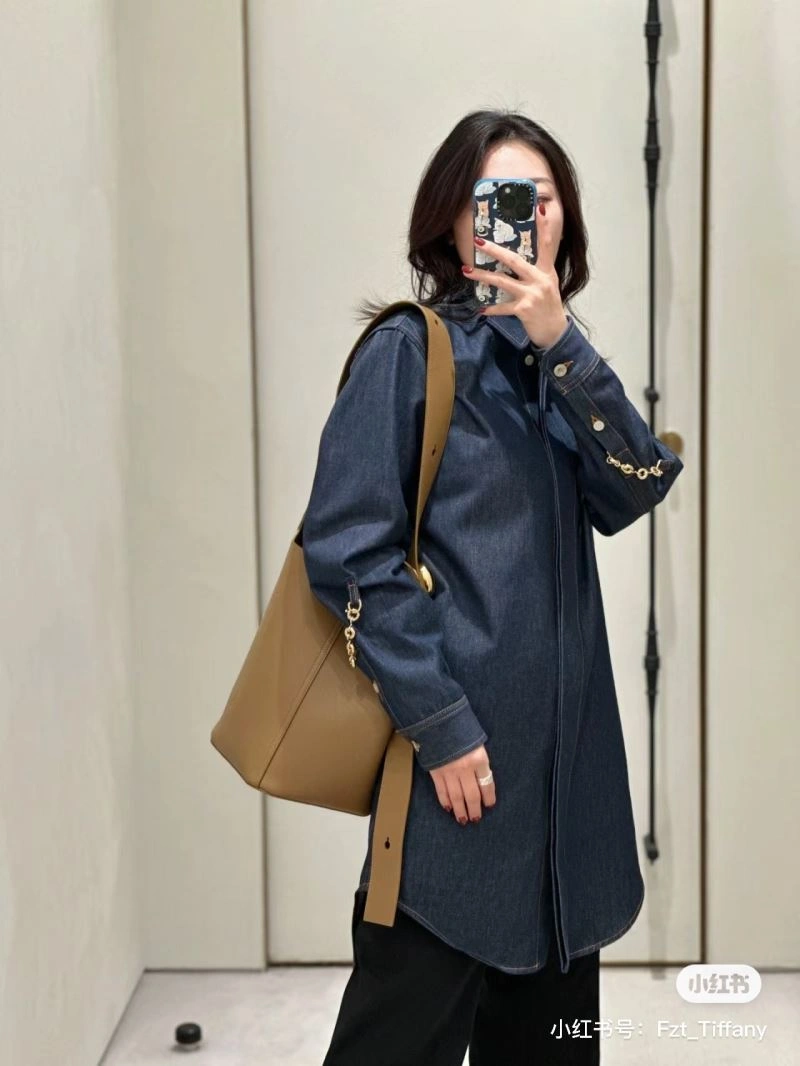 Lightweight Loewe Bucket Bags 61731