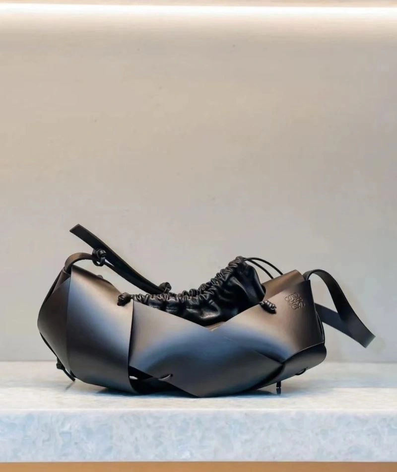 AllSeason Loewe Bucket Bags 61719