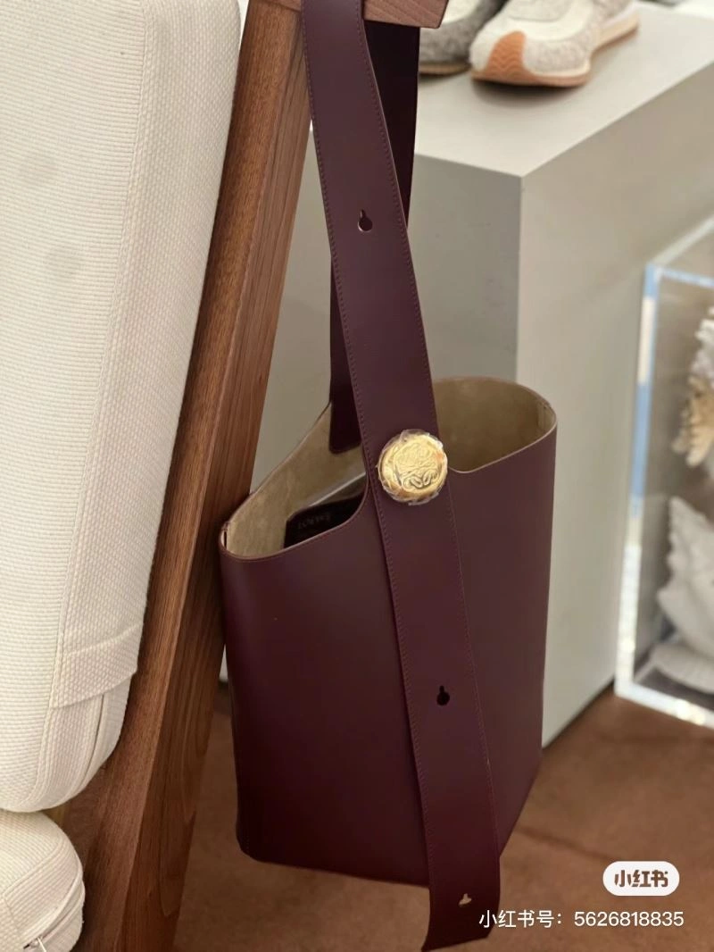 Packable Loewe Bucket Bags 61708
