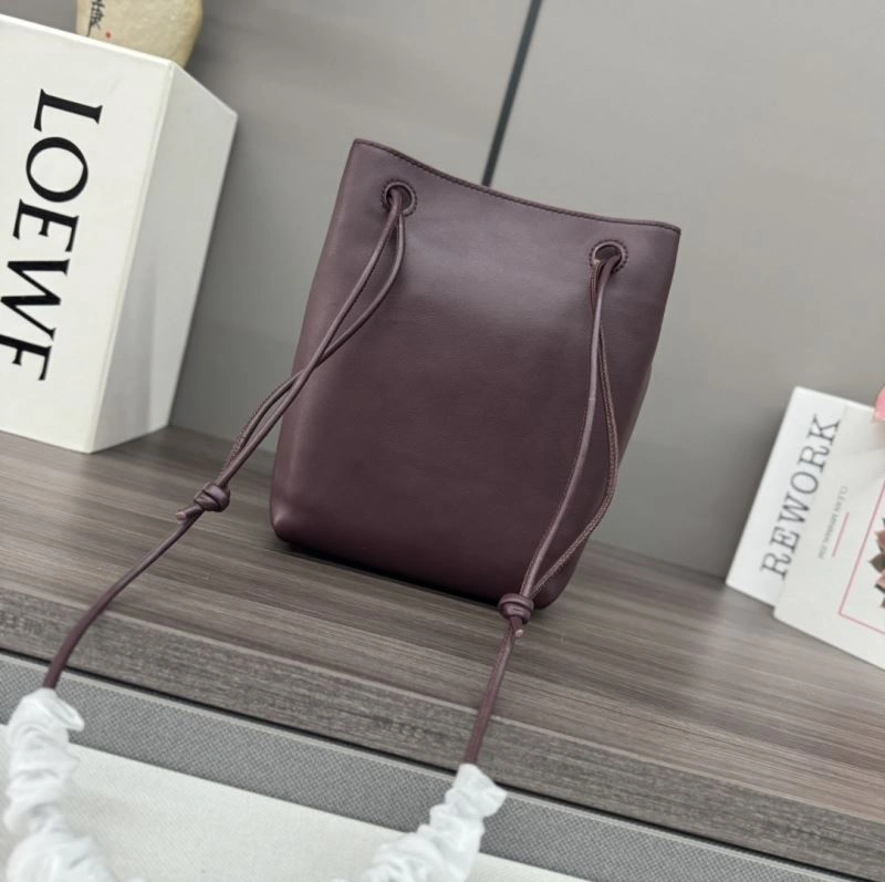 Loewe Bucket Bags Lightweight 61739