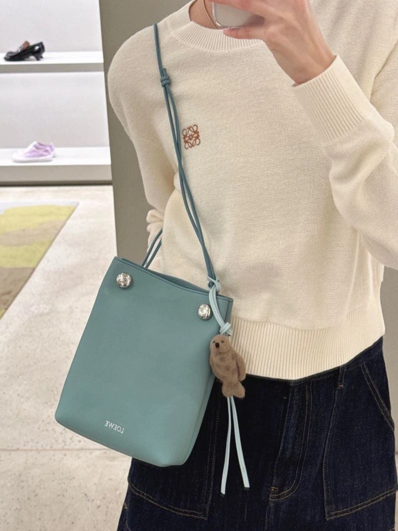 Loewe Bucket Bags ZipUp 61699