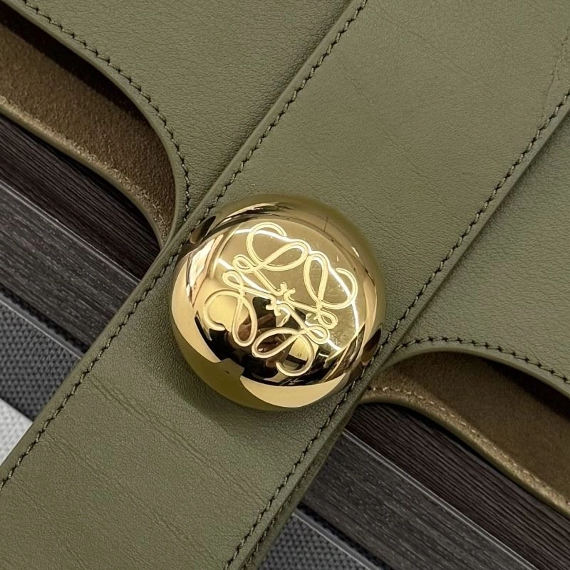 EyeCatching Loewe Bucket Bags 61692