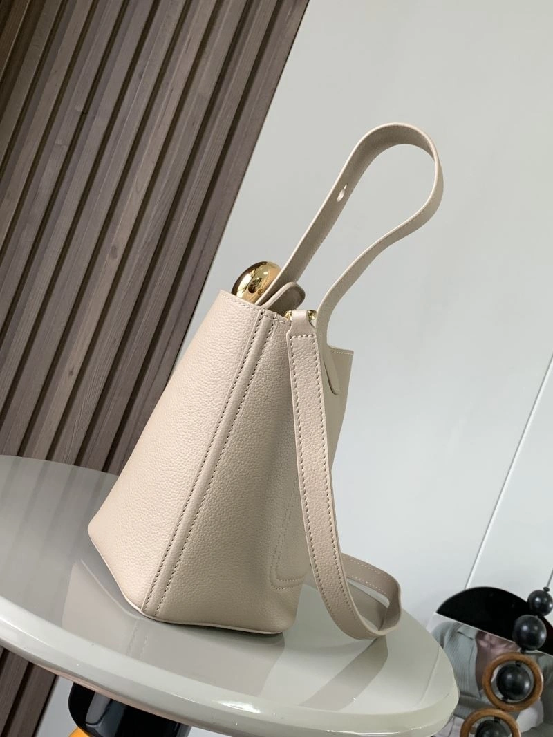 Loewe Bucket Bags Classic 73224