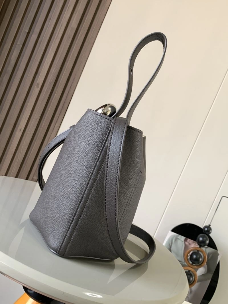 Loewe Bucket Bags Elegant 73260