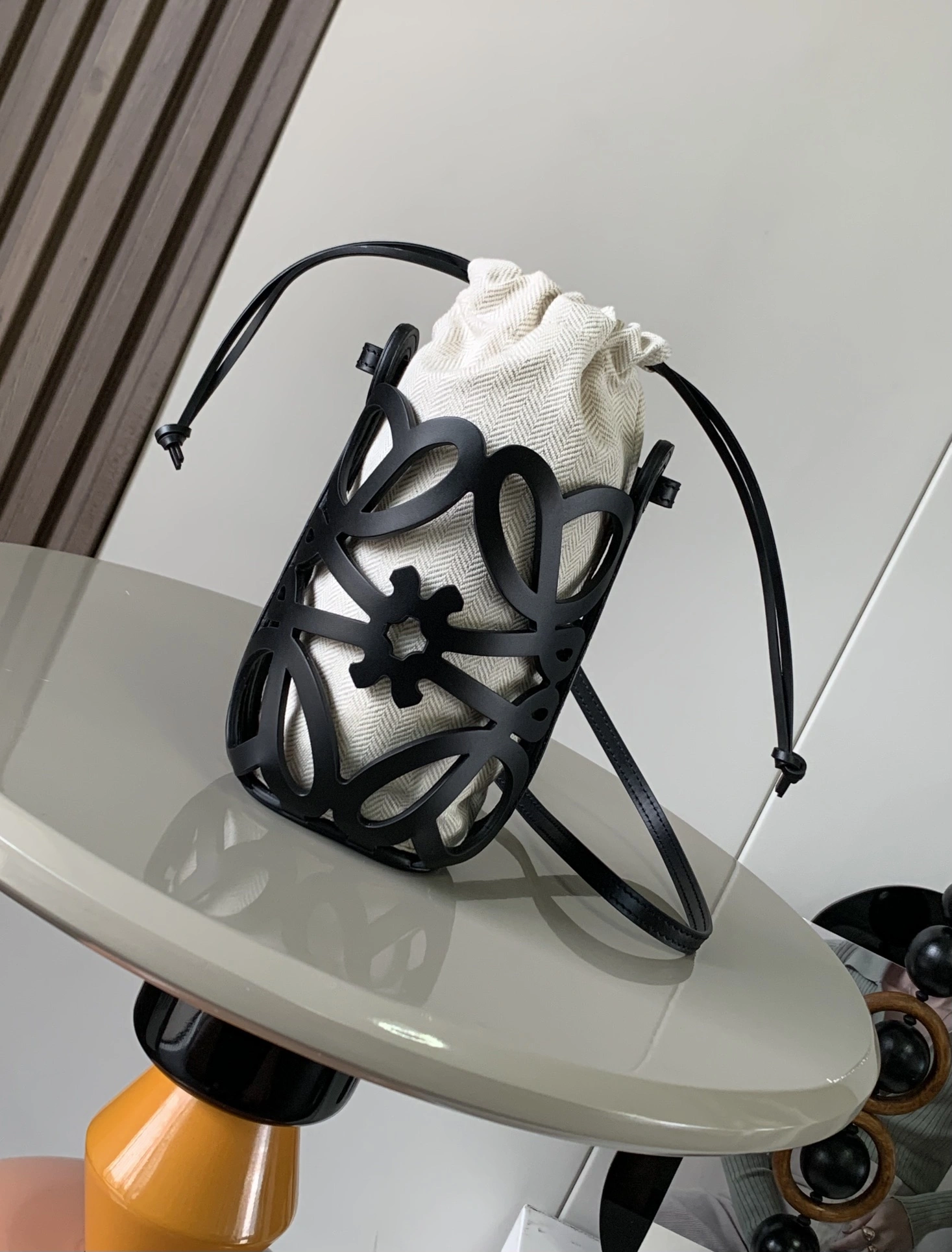 Loewe Bucket Bags Supportive 72003