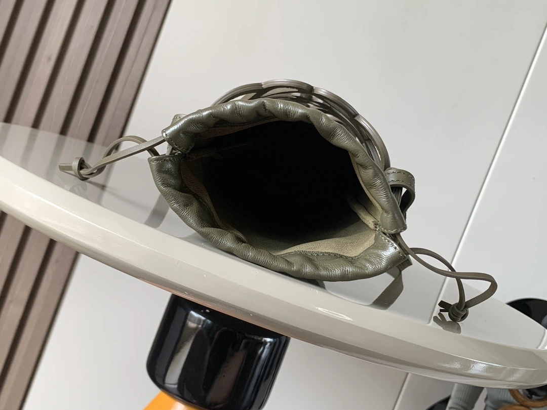 Loewe Bucket Bags MultiPurpose 72007