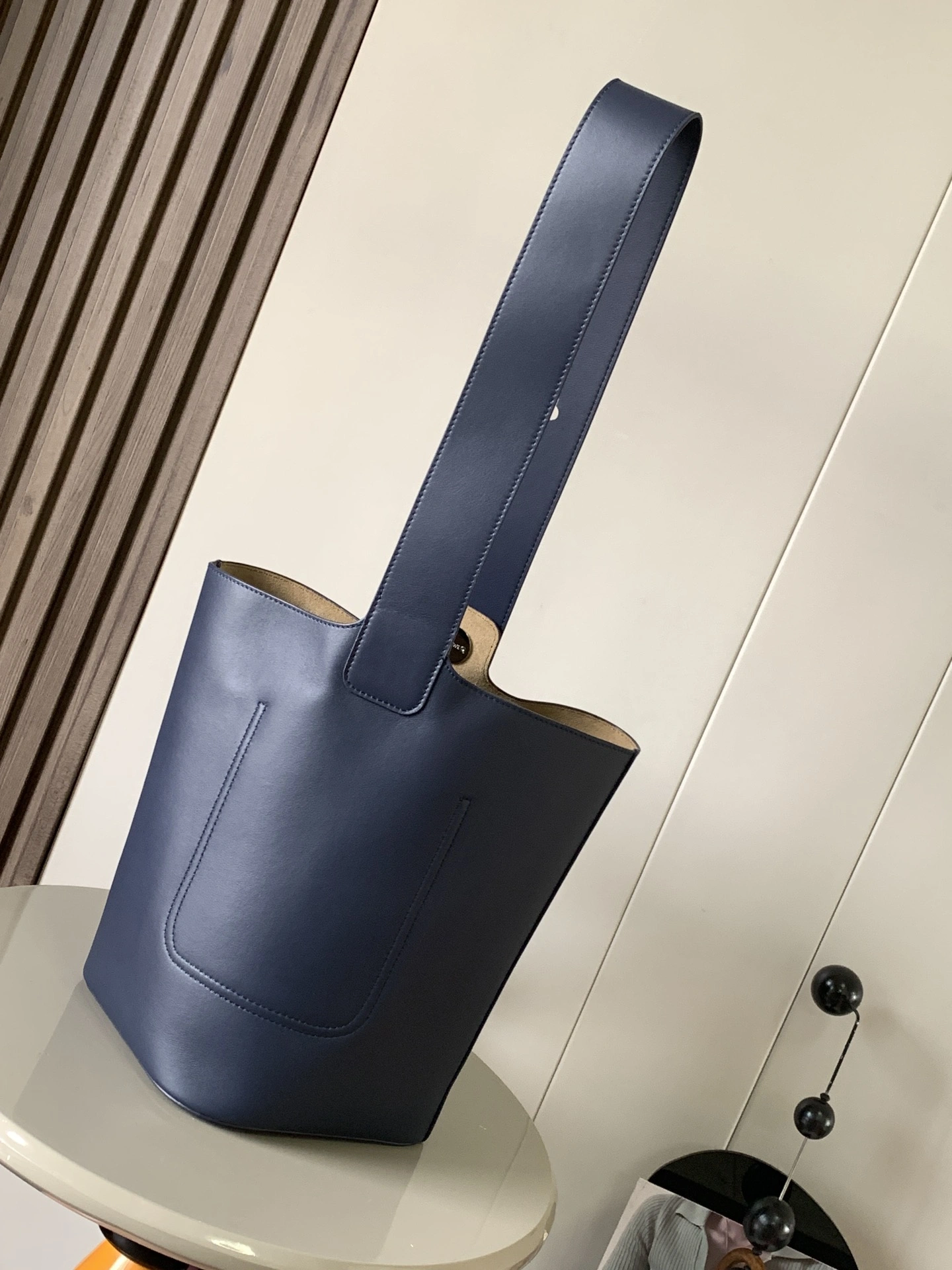 Modern Loewe Bucket Bags 71996