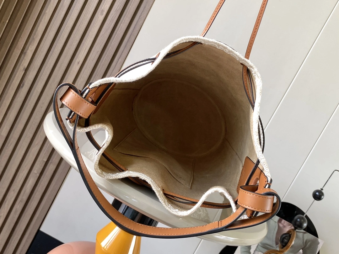 Loewe Bucket Bags Tailored 71999