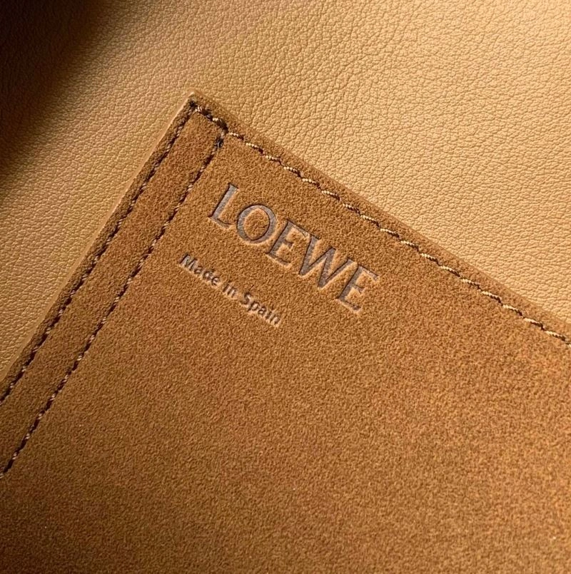 Vibrant Loewe Bucket Bags 67133
