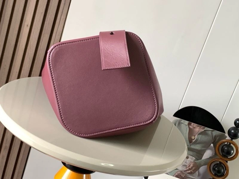 Popular Loewe Bucket Bags 67103