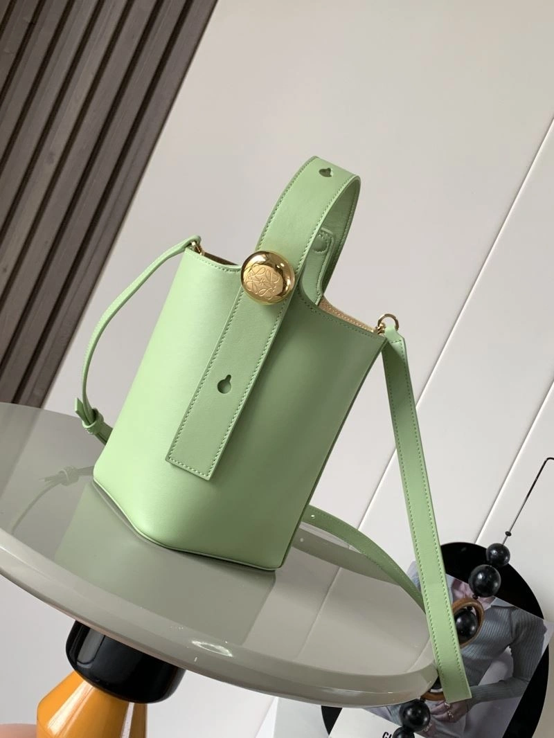 Loewe Bucket Bags SportInspired 61335