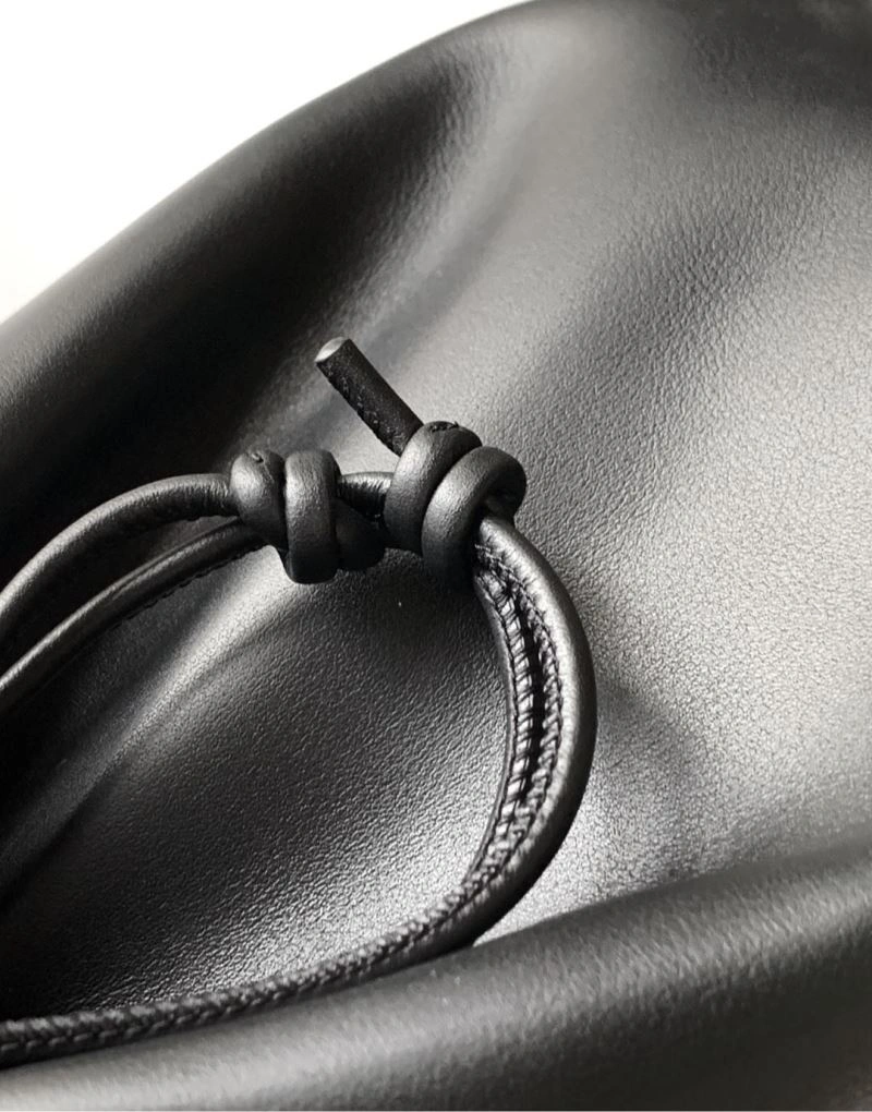Loewe Bucket Bags FreshLook 61356