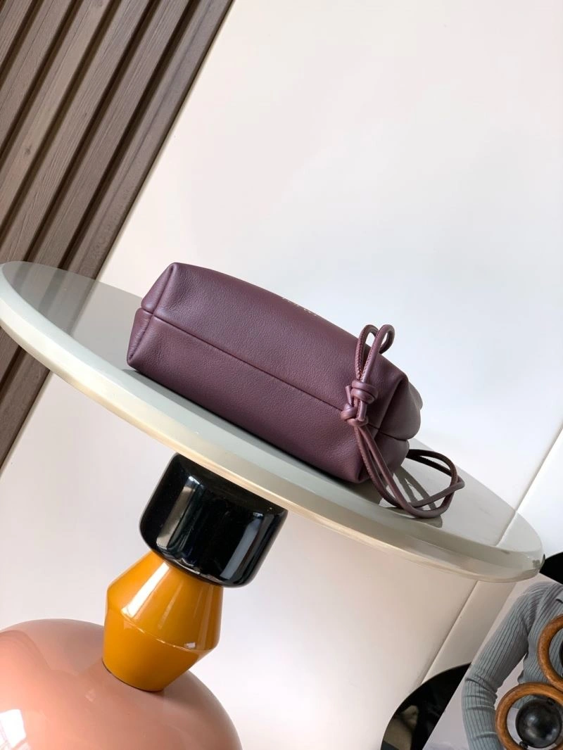 Loewe Bucket Bags Supportive 61355