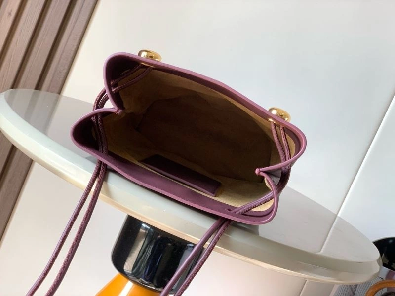Loewe Bucket Bags Supportive 61355