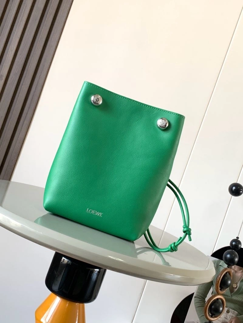 Sleek Loewe Bucket Bags 61318