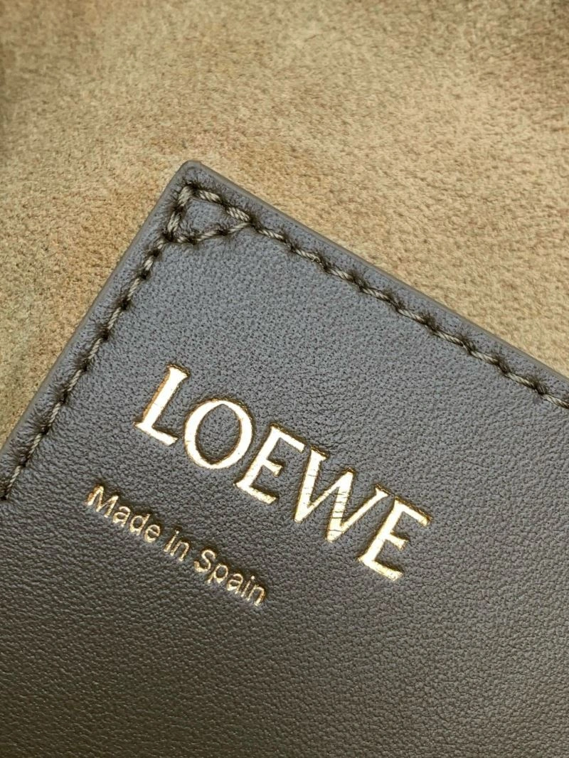 Loewe Bucket Bags Sleek 61315