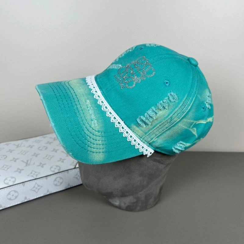 Loewe Caps Sleek 258483