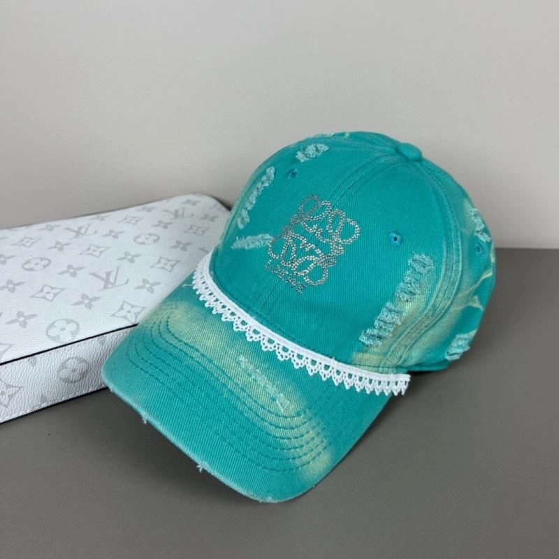 Loewe Caps Sleek 258483
