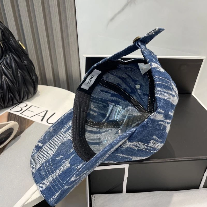 EyeCatching Loewe Caps 258441