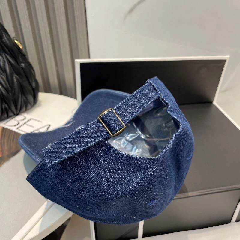 TimelessDesign Loewe Caps 258436