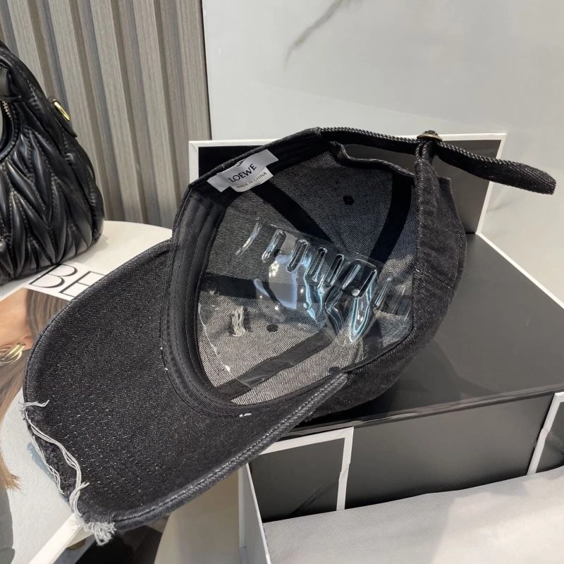 Durable Loewe Caps 258440