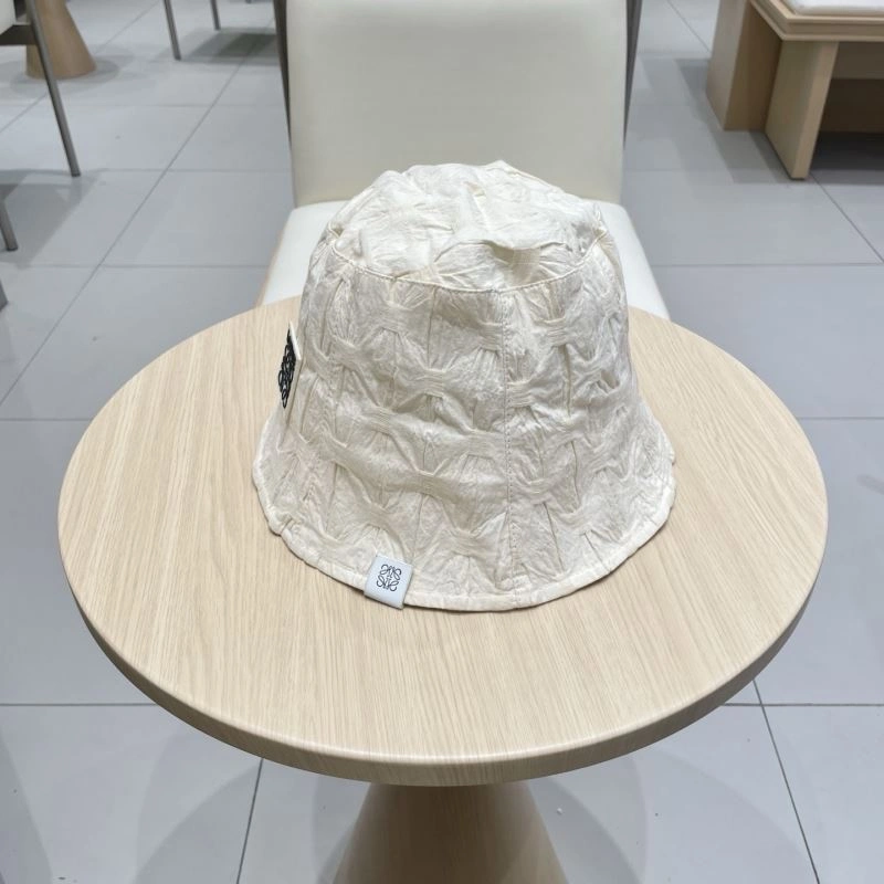 Attractive Loewe Caps 258433