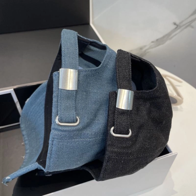 Cozy Loewe Caps 258431