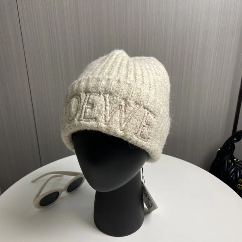 Attractive Loewe Caps 258419