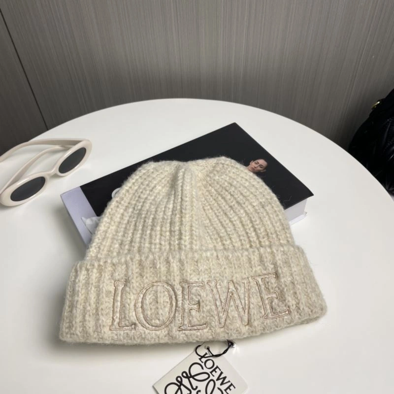 Attractive Loewe Caps 258419