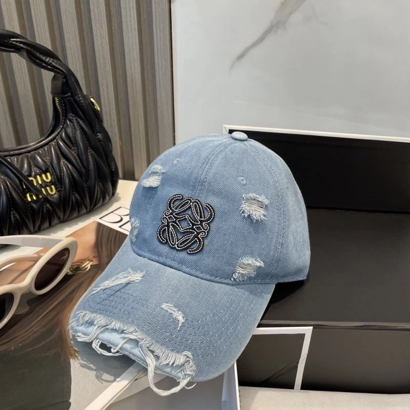 Loewe Caps Attractive 258413