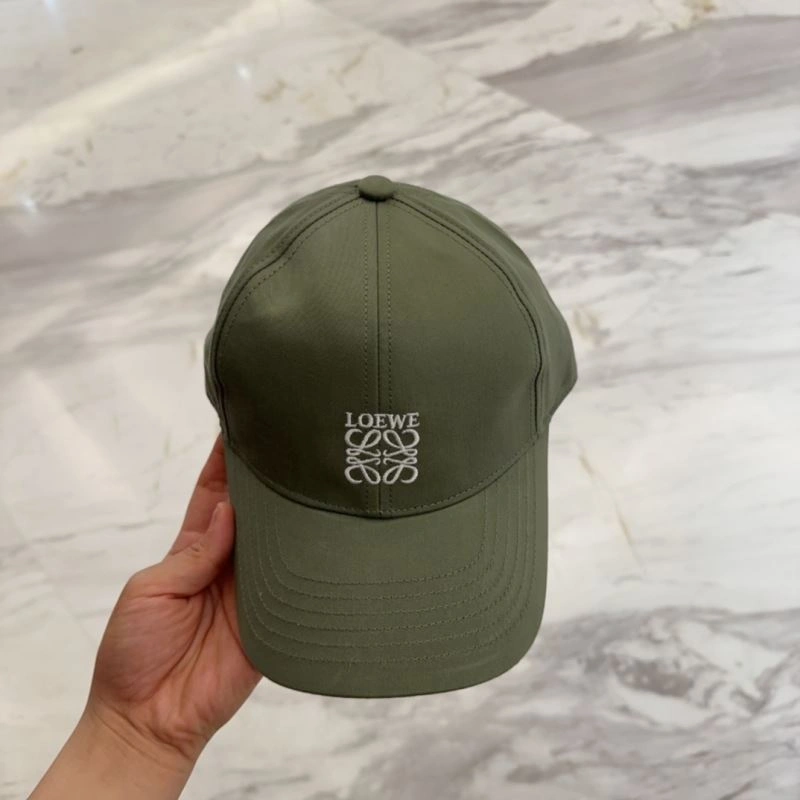 Practical Loewe Caps 258383