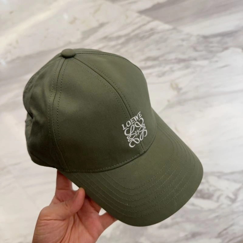 Practical Loewe Caps 258383