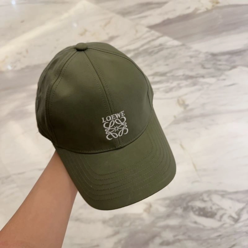 Practical Loewe Caps 258383