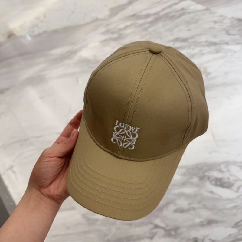 Sophisticated Loewe Caps 258380