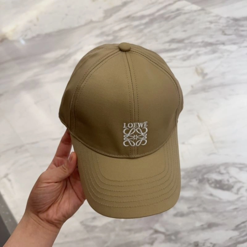Sophisticated Loewe Caps 258380