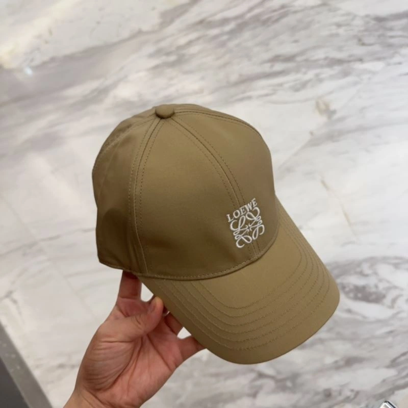 Sophisticated Loewe Caps 258380
