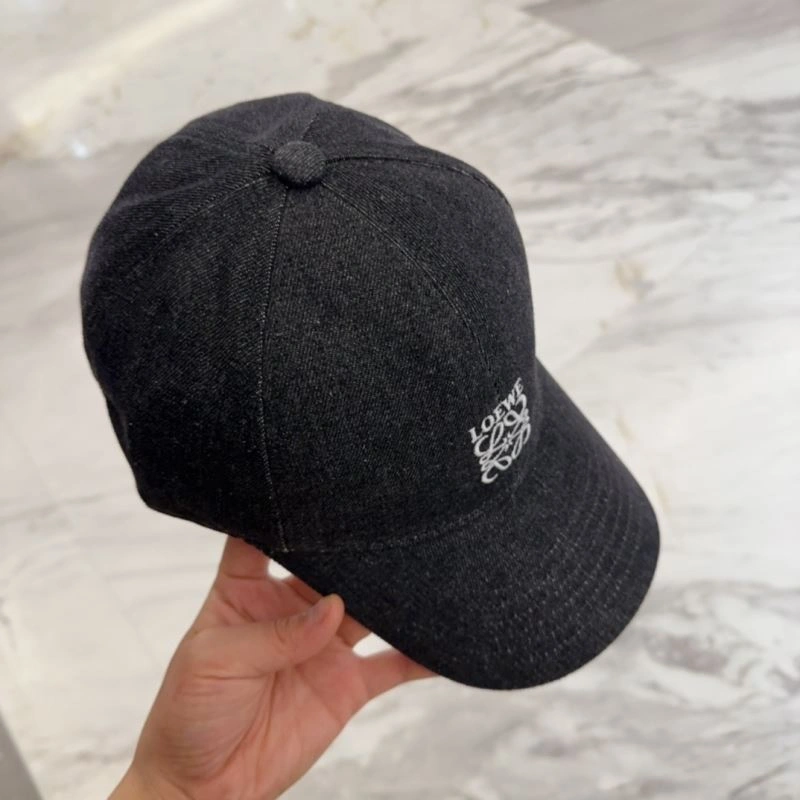Loewe Caps Contemporary 258375