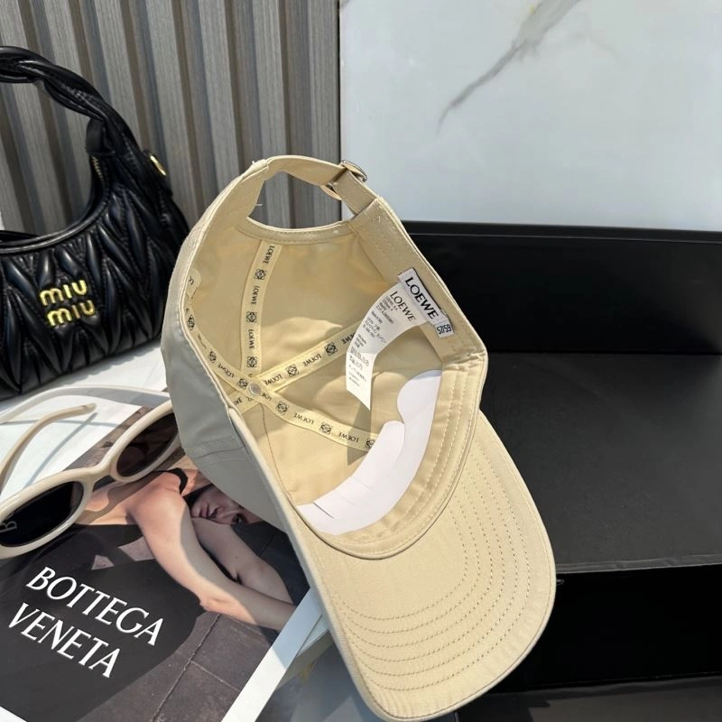 Loewe Caps FashionForward 258353